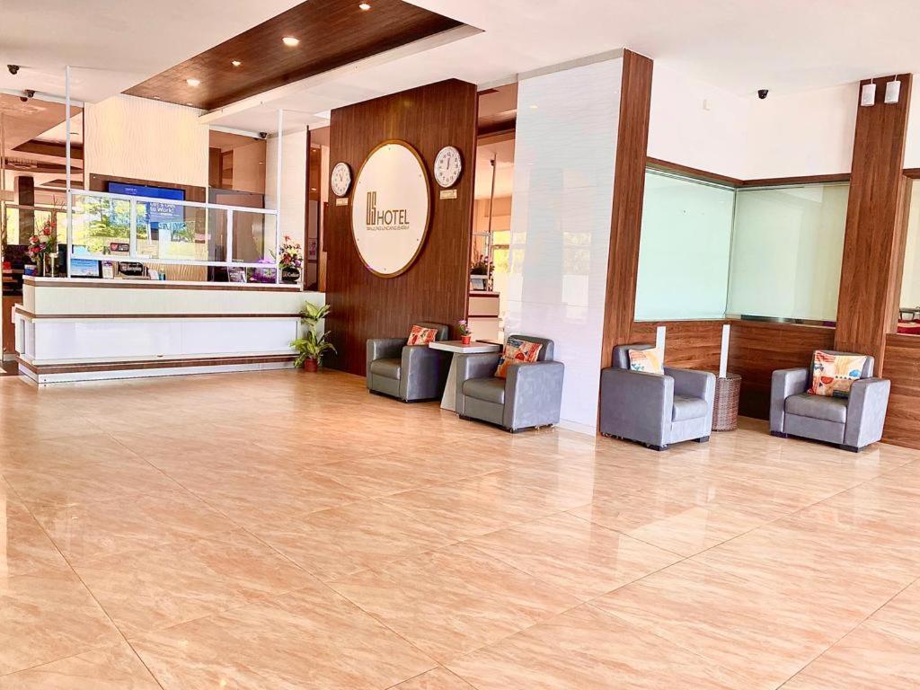 Os Hotel Tanjung Uncang Sagulung Экстерьер фото